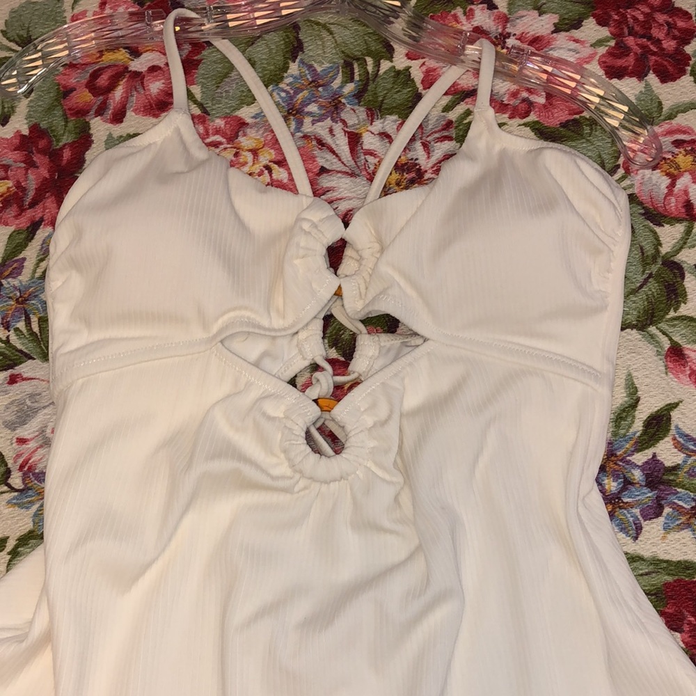Shade & Shore White Double O-Ring w/Tie-Up Back 1-Piece Swimsuit L 12/14 New NWT - Picture 10 of 13